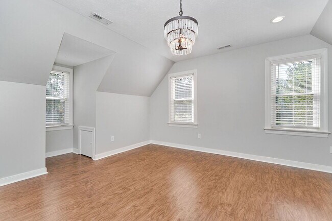 Building Photo - 9395 Blacksmith Dr