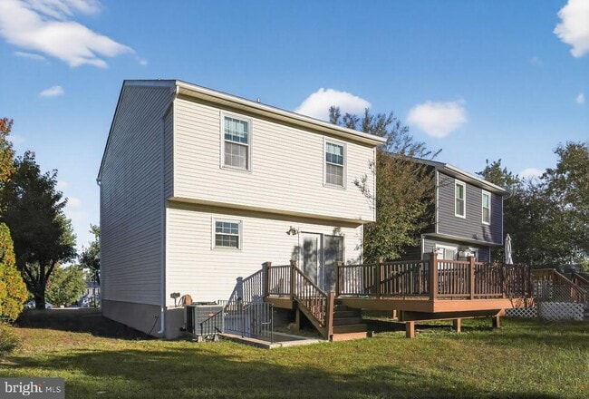 Building Photo - 7850 Greengate Way