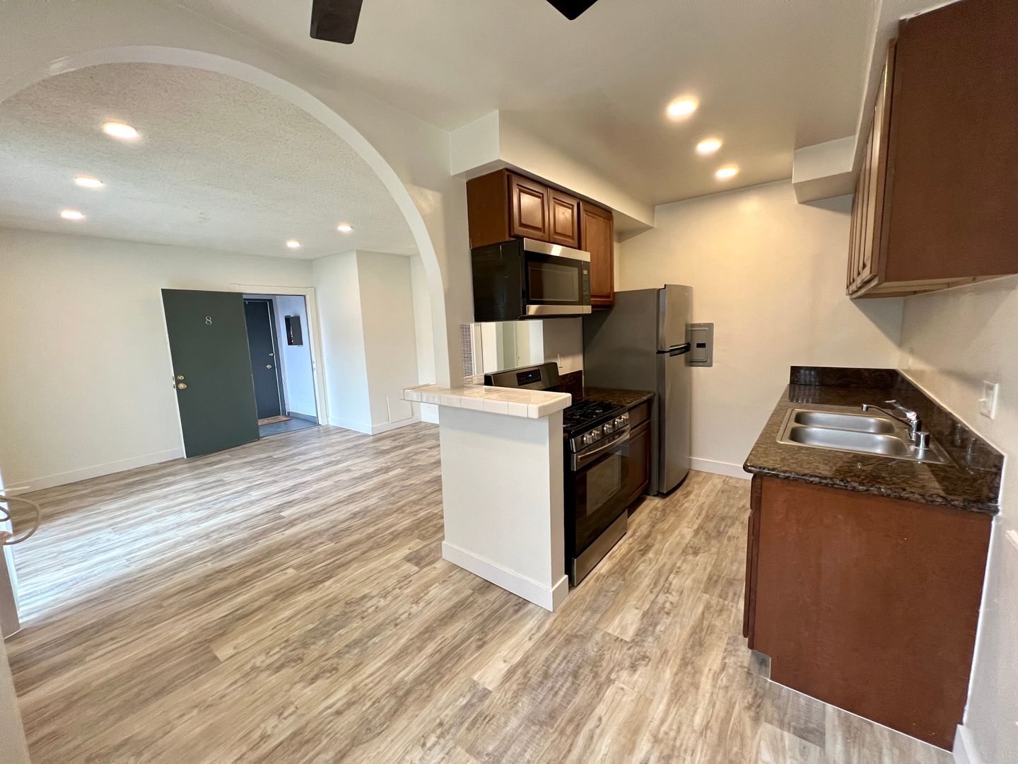 Building Photo - 12236 Pacific Ave