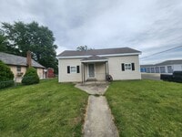 Building Photo - 3 Bedroom - 2 Bath in Auburn - Ranch