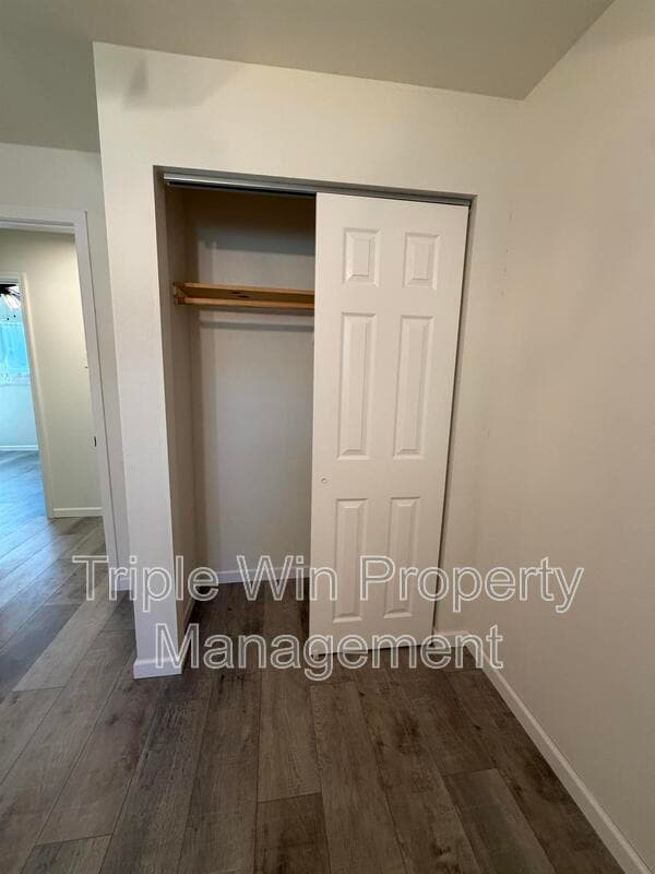 Building Photo - 8301 Pepperidge Dr