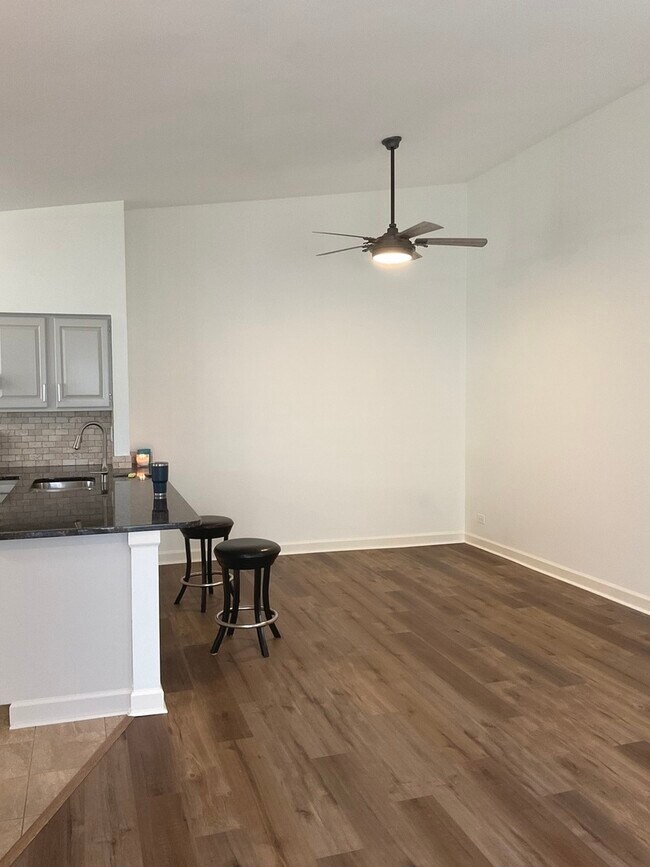 Building Photo - 1830 Shetland Rd