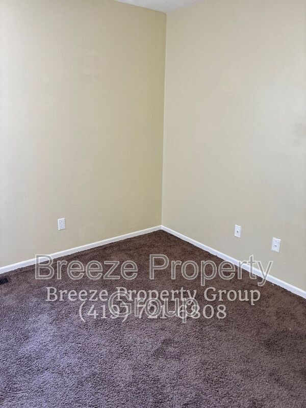 Building Photo - 768 Fairgreen Ave