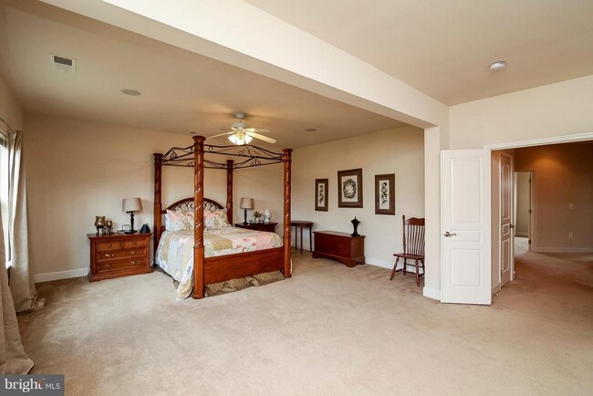 Building Photo - 5812 Falls Gate Ct