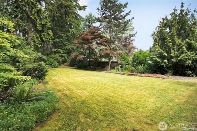 Building Photo - 3Bd/3.5Ba Bothell House
