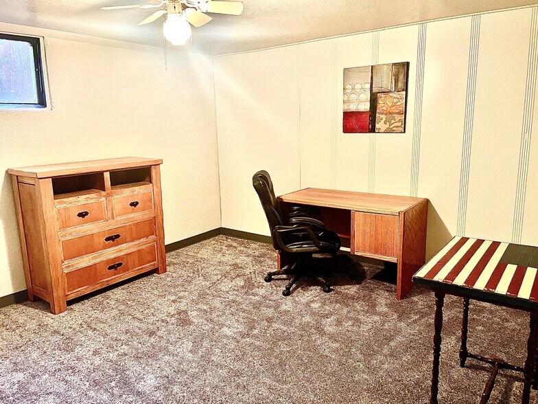 Building Photo - 1304 Luke St