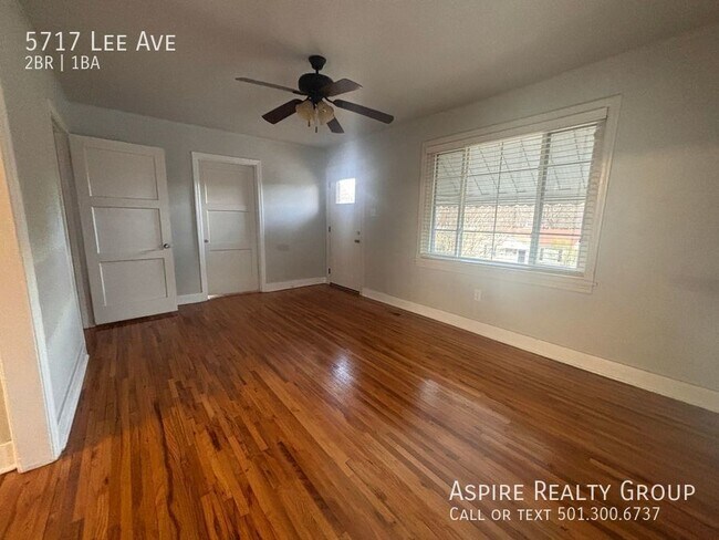 Building Photo - 5717 Lee Ave