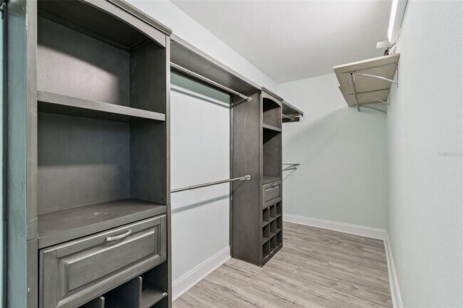 Building Photo - 1733 Bayou Grande Blvd NE