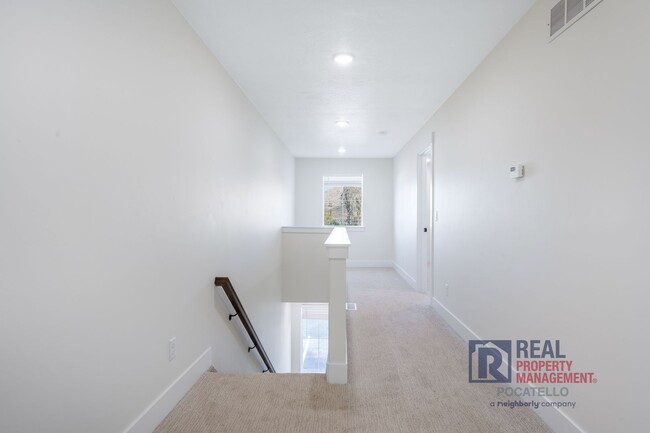 Building Photo - Brand New 3 Bedroom 2.5 Bath Townhome- Sma...