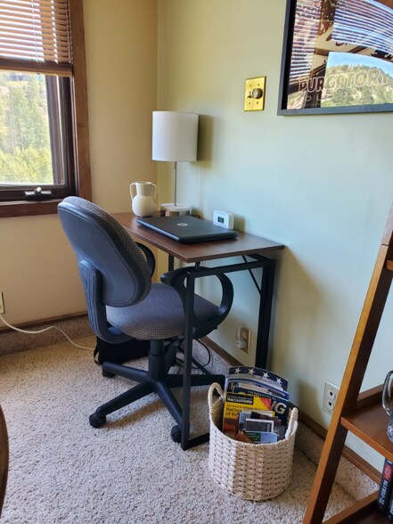 Building Photo - 314 Tamarron Dr