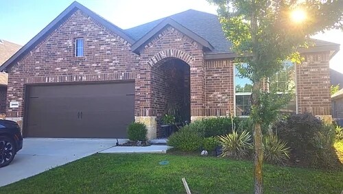 Primary Photo - 3805 Caddo Ln