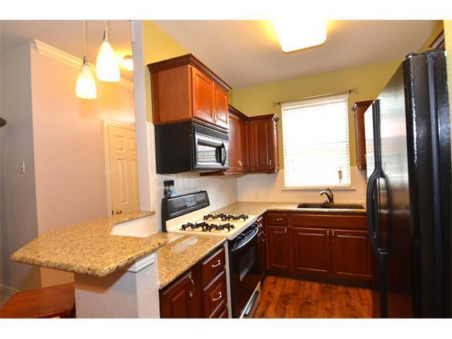 Building Photo - 12401 Los Indios Trl