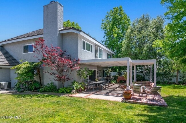Building Photo - 907 Sagebrush Pl