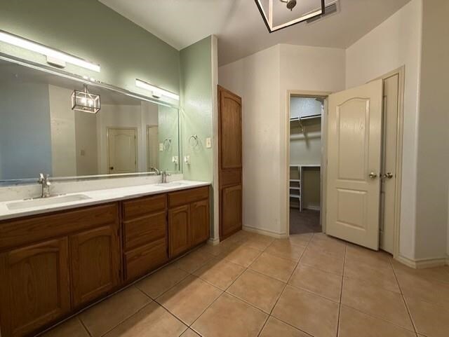 Building Photo - 2912 Sun Dance Loop