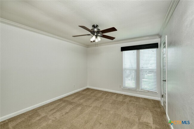 Building Photo - 6702 Colina Ln