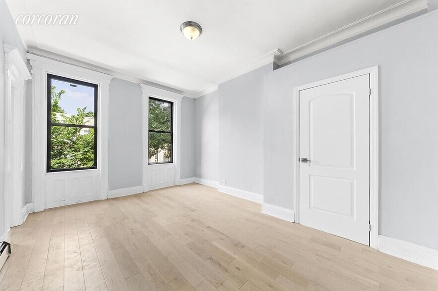 Building Photo - 74 Pilling St