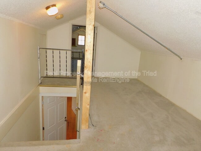 Building Photo - 4619 McKnight Mill Rd