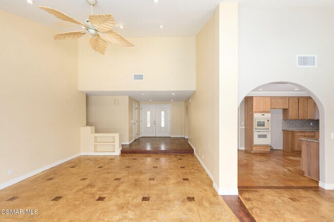 Building Photo - 208 Deerwalk Pl