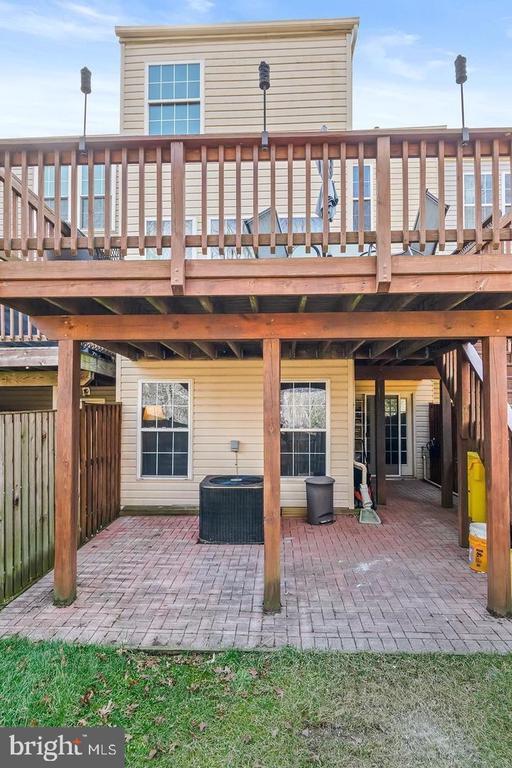 Building Photo - 2618 Summer Breeze Ct