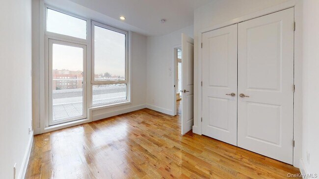 Building Photo - 138-28 Queens Blvd