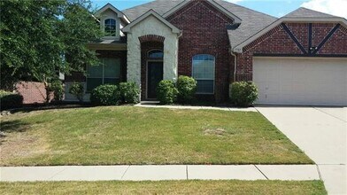Building Photo - 7701 Val Verde Dr