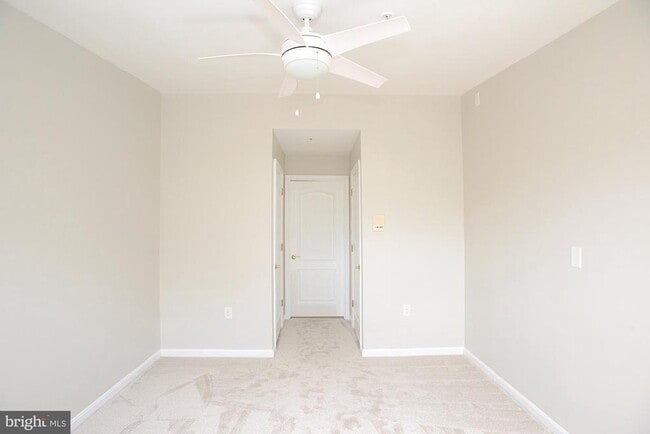Building Photo - 7025 Chesapeake Harbour Dr E