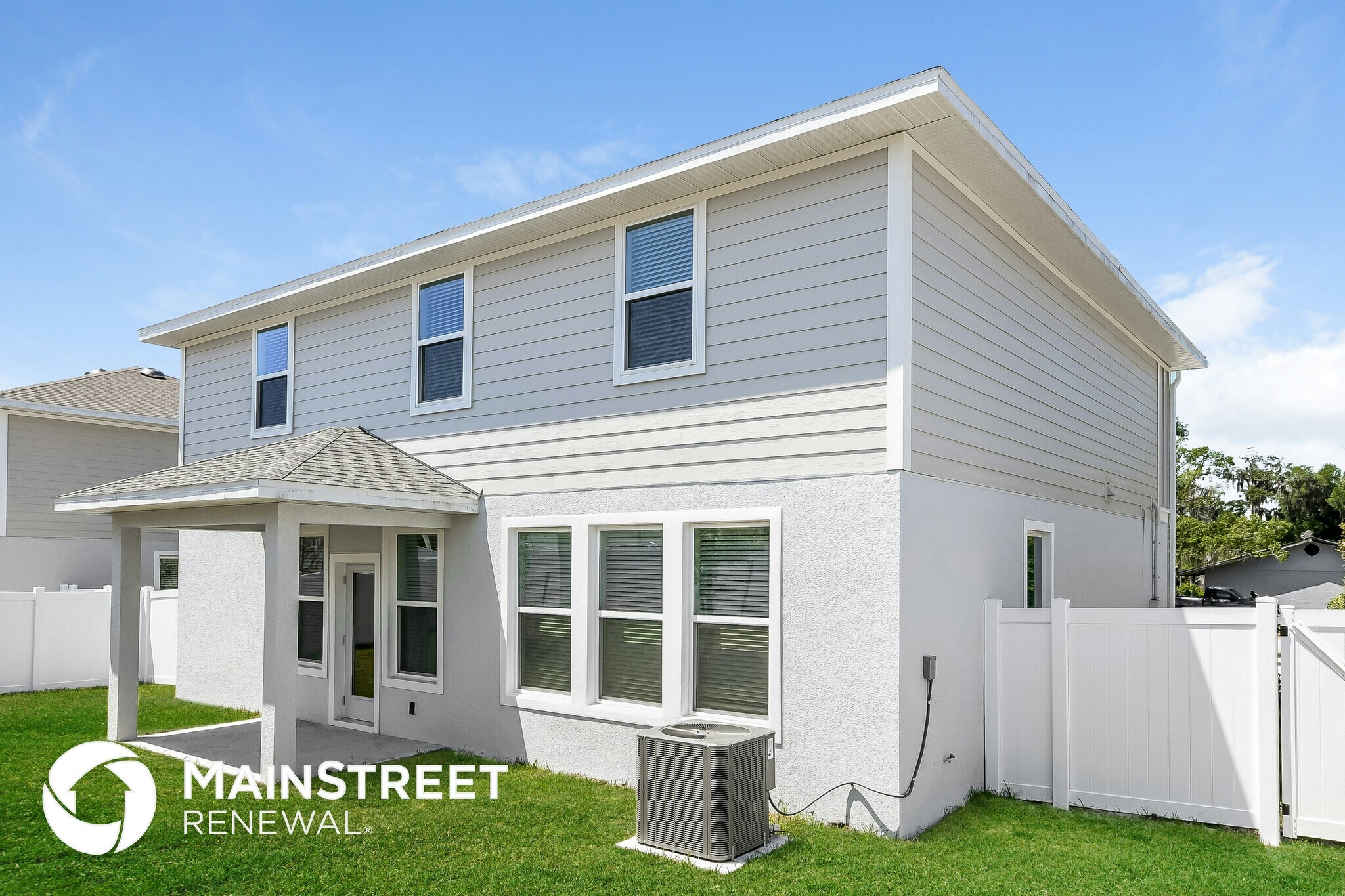 Building Photo - 313 Pine St