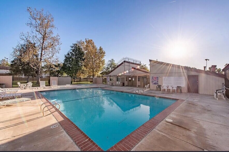 Building Photo - 1784 Orinda Ct