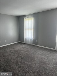 Building Photo - 809 W Farrow Ct