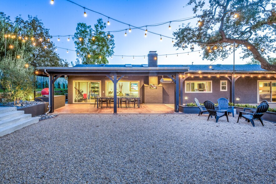 Building Photo - 954 Encino Vista Dr