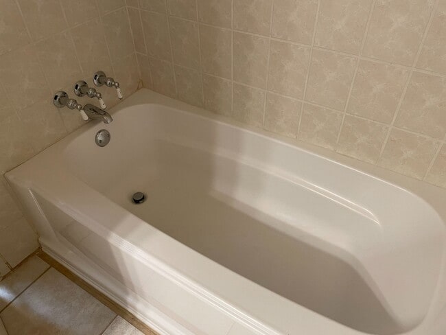 Building Photo - Lovely Single Level Home in Langley!