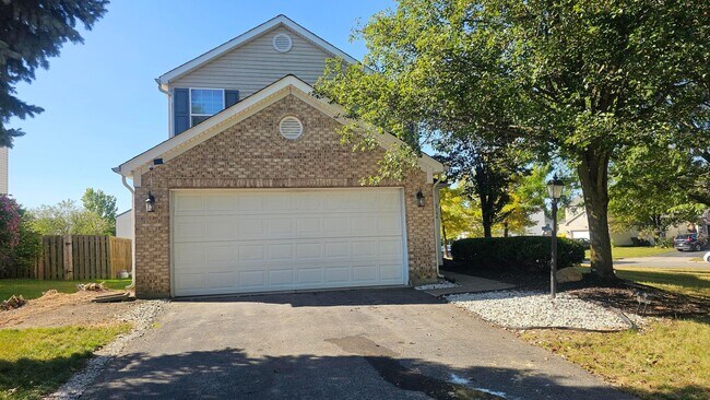 Building Photo - 3044 Kings Realm Ave