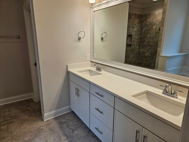 Building Photo - Unfurnished 4 bedroom, 3.5 bath Hampstead home in Magnolia Reserves Community