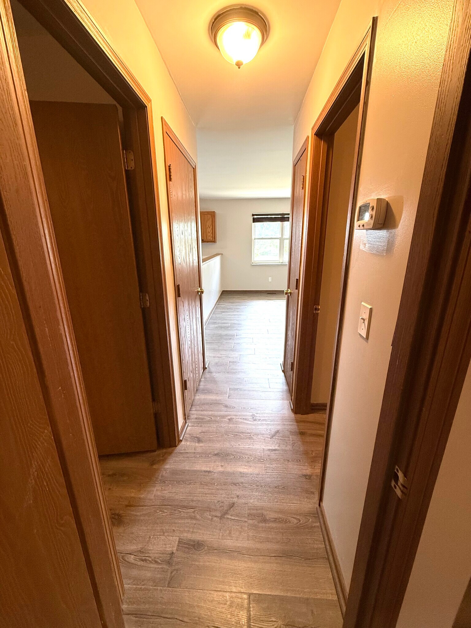 Building Photo - 608 Linda Ln