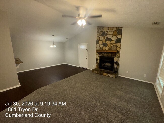 Building Photo - 1861-7 Tryon Dr