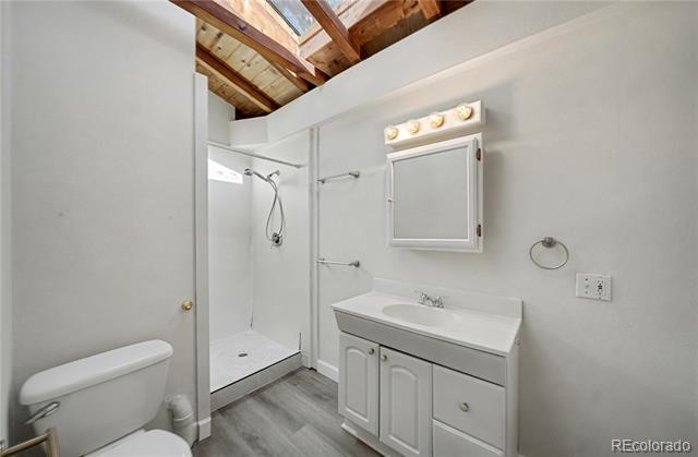 Building Photo - 5055 E Dartmouth Ave