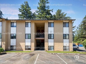 Building Photo - "Charming 2-Bed Condo in Bellevue with 923 Sq Ft of Comfort!"