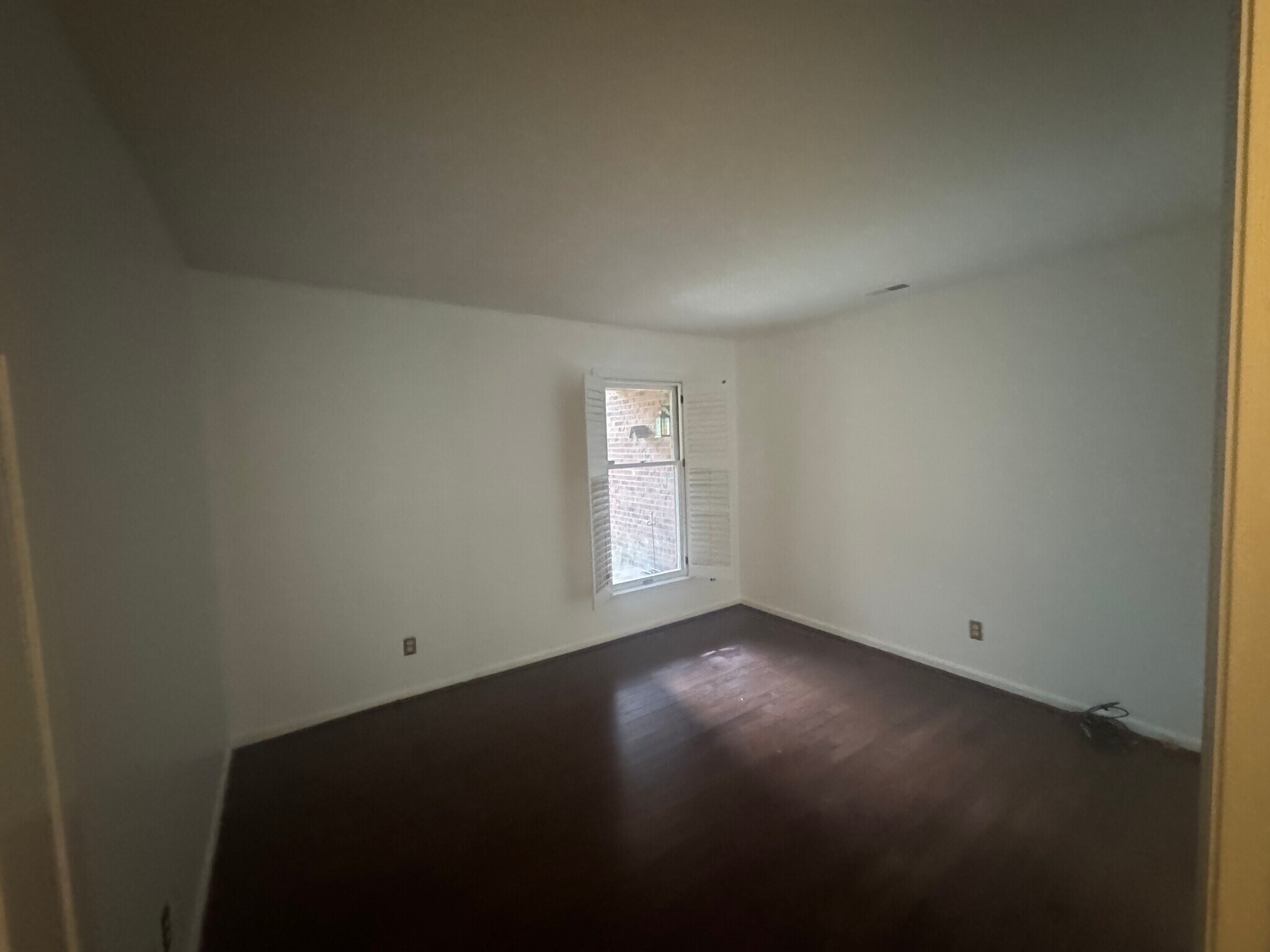 Building Photo - 3331 Coachmans Way