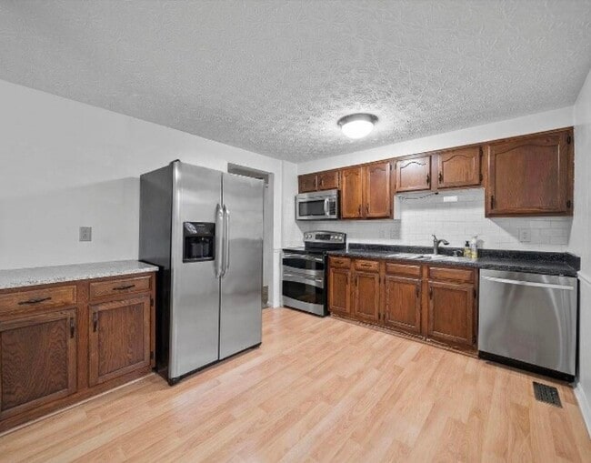 Building Photo - 7871 Kiowa Way