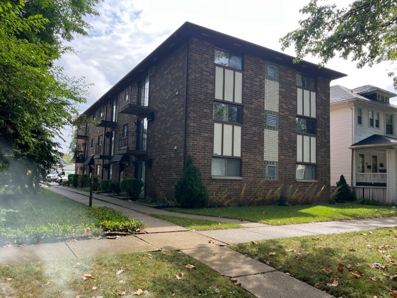 Building Photo - 1030 Dunlop Ave