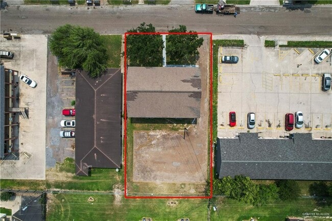 Building Photo - 211 Gastel Cir