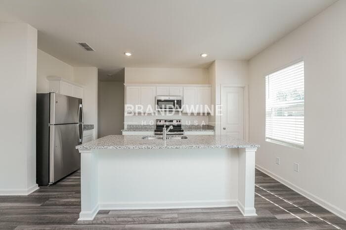 Building Photo - 33 Rowlett Pl