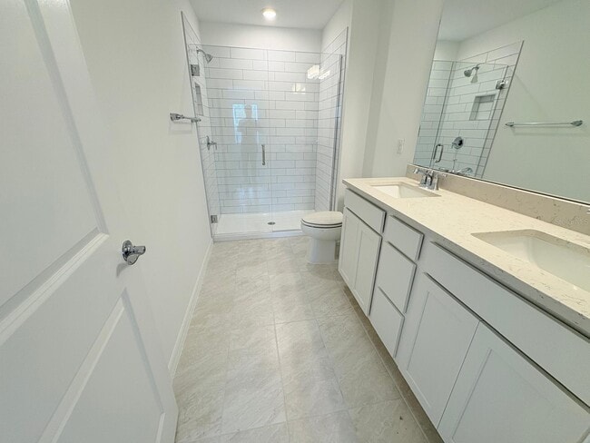 Building Photo - 11200 Blue Bay Dr