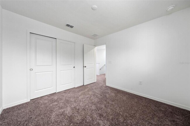 Building Photo - 2810 Raindrop Run St