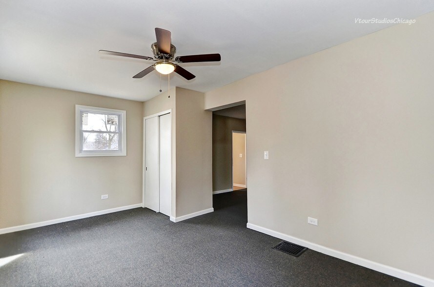 Master Suite - 524 Spring St