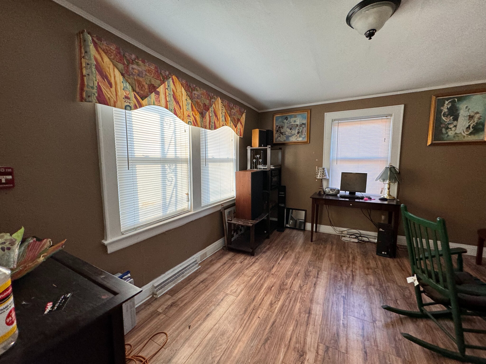 Building Photo - Room in House on Alma St