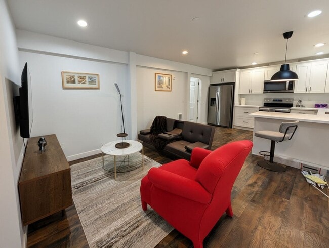 Building Photo - 13454 95th Ave NE