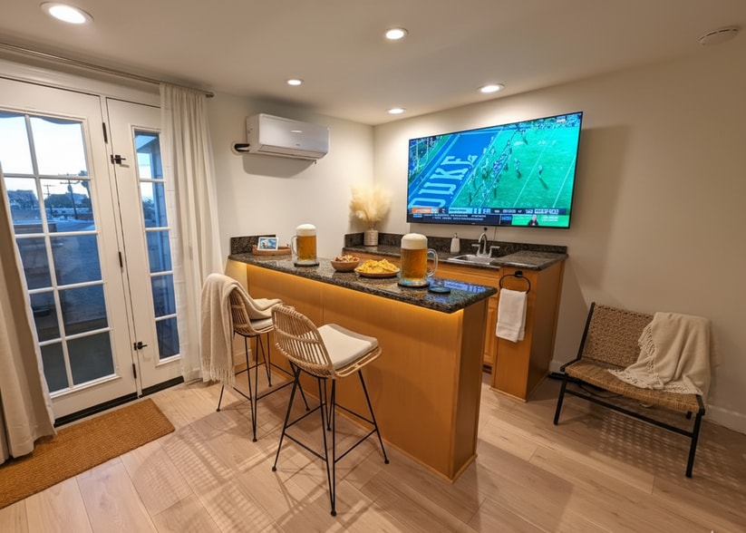 Building Photo - 1415 E Ocean Blvd