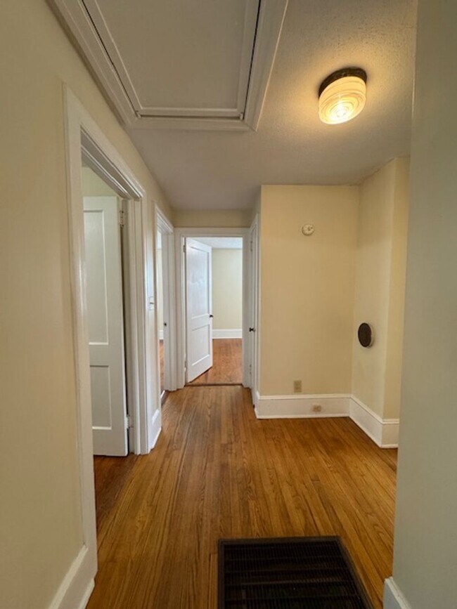 Building Photo - Sunset Park