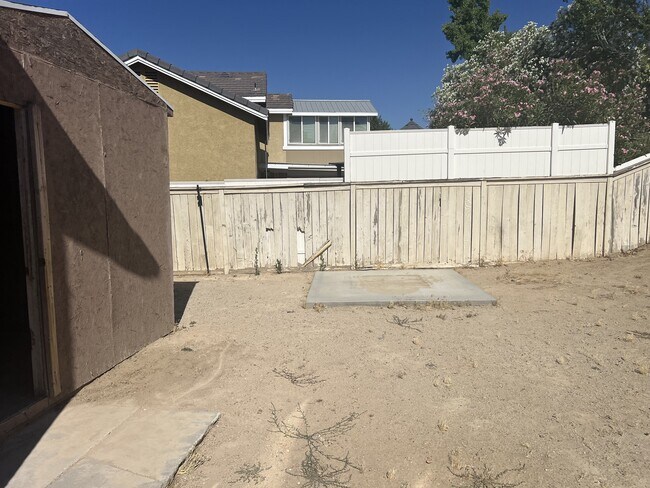 Building Photo - 3142 Tourmaline Ln